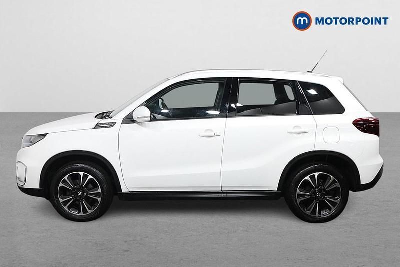Used Suzuki Vitara SZ5 129 HP (94 kW) 2022 White SUV