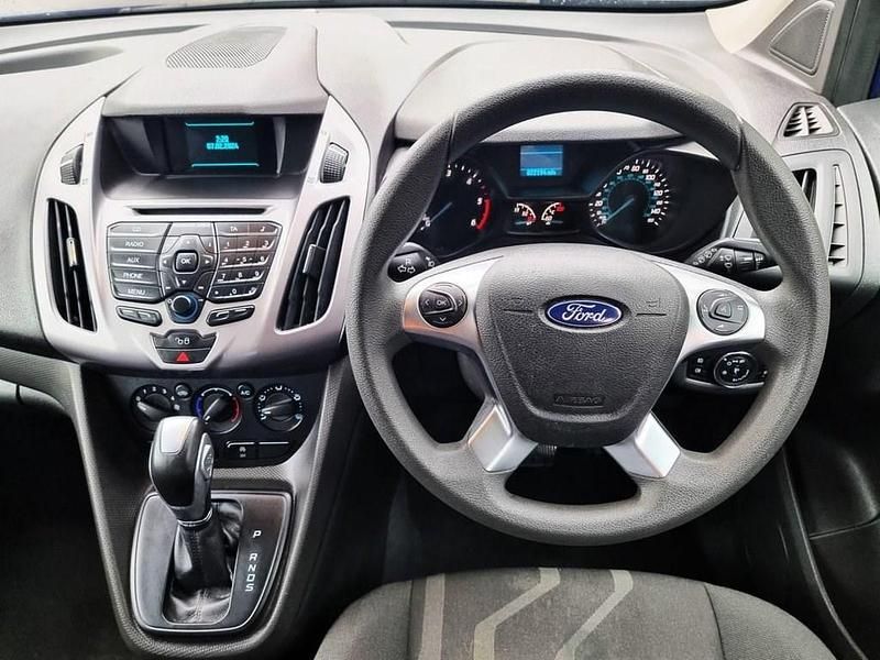 Used Ford Tourneo Connect Zetec 2017 Blue MPV