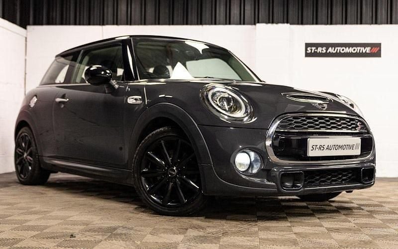 Grey Used 2018 Mini Cooper S Hatch Hatchback | £10,750 (Good price) - Image 1/4