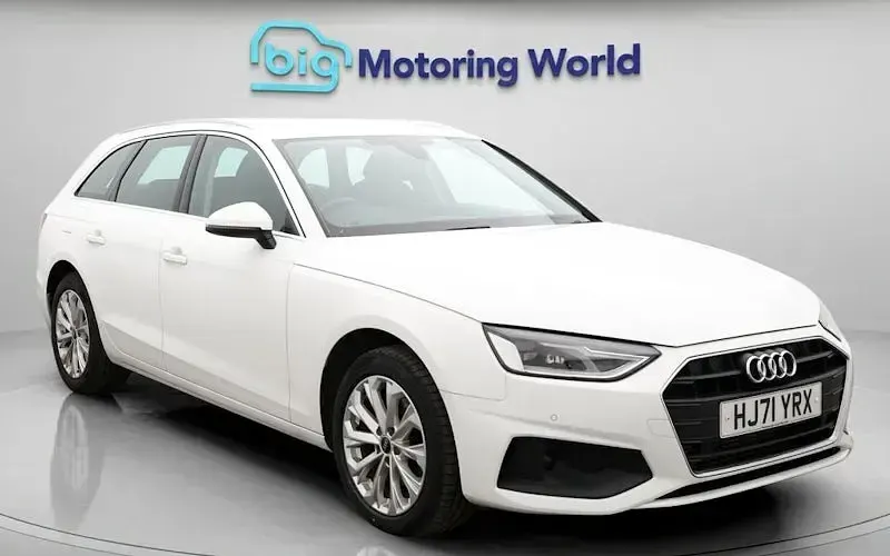 Begagnad Audi A4 150 HK (110 kW) 2023 Kombi