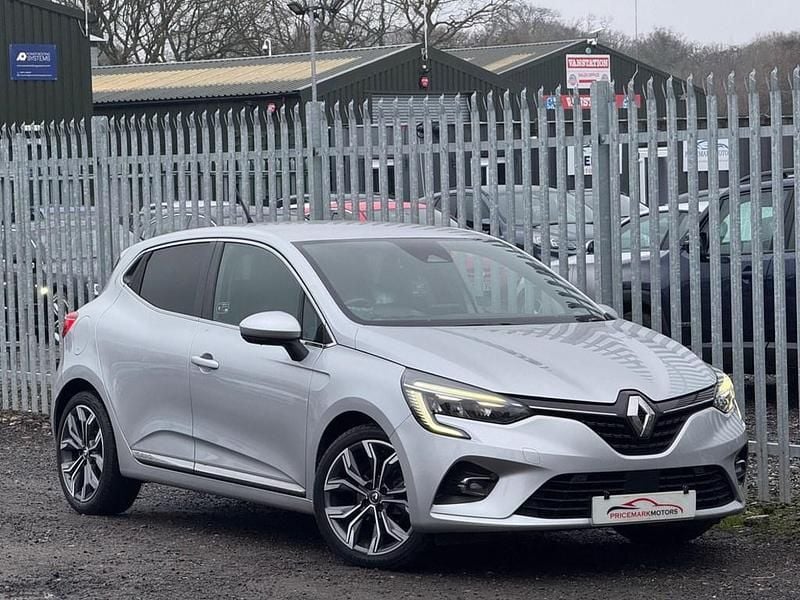 Used Renault Clio V Version S 2021 Silver Hatchback