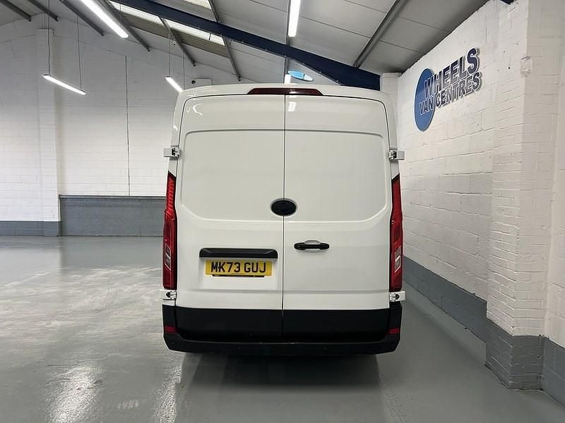 Used Maxus V90 163 HP (119 kW) 2023 White Van