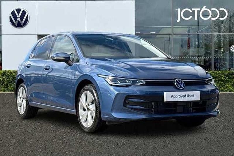 Blue Used 2025 VW Golf VIII Match Hatchback | £24,024 (Fair price) - Image 1/4