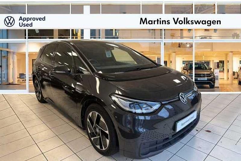 Grey Used 2022 VW ID.3 Pro Performance Hatchback | £17,790 (Fair price) - Image 1/4