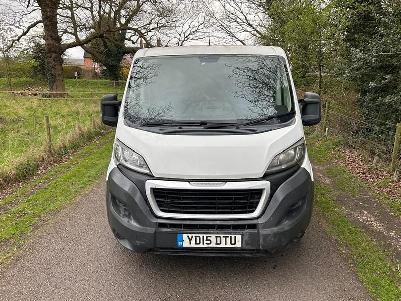 Used Peugeot Boxer 110 HP (80 kW) 2015 White Van
