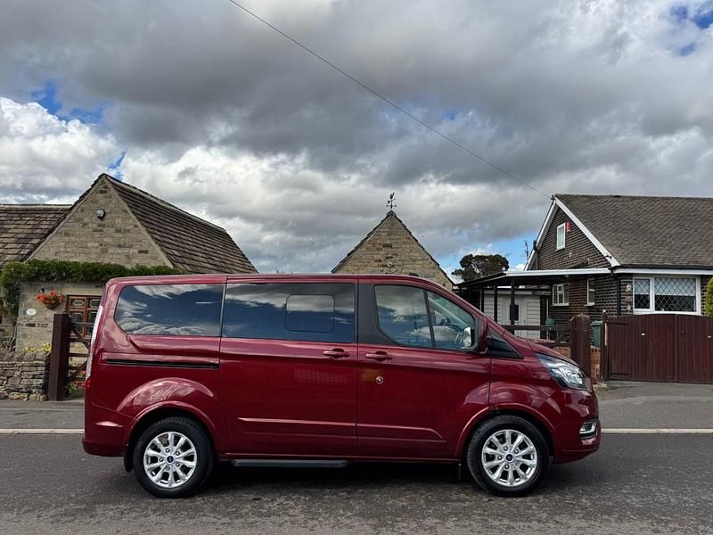 Used Ford Tourneo Custom Titanium 2020 Red Van