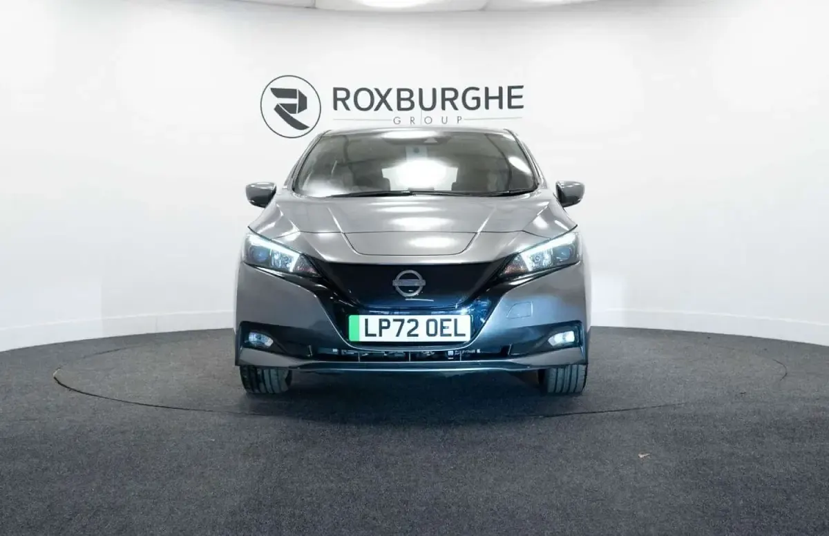 Used Nissan Leaf Acenta 110 kW (150 HP) 2022 Grey Hatchback