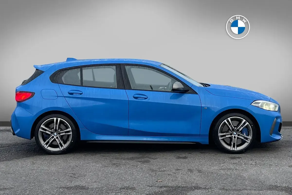 Used BMW M135 Shadowline 302 HP (222 kW) 2022 Blue Hatchback