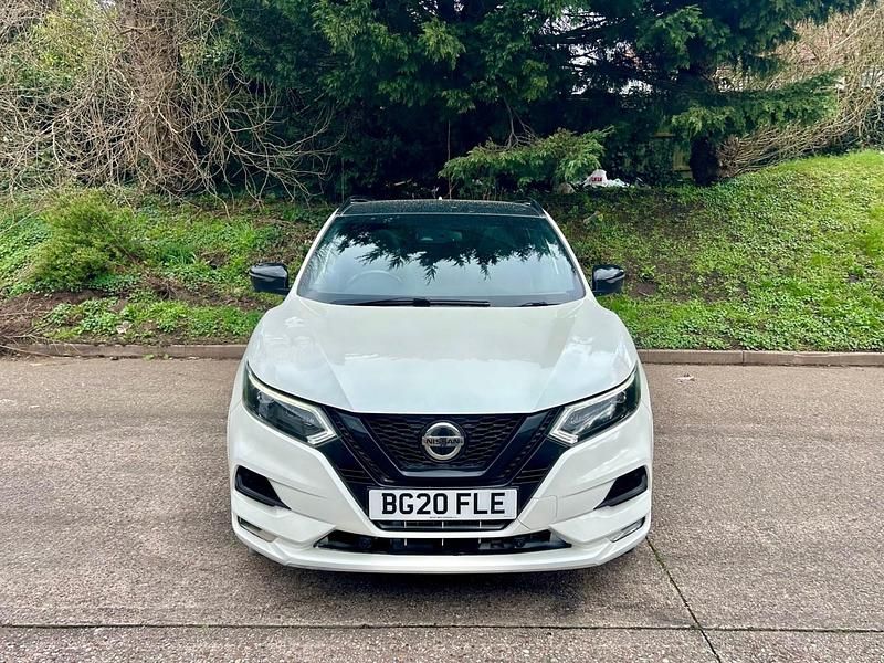 Used Nissan Qashqai N-TEC 2020 White SUV