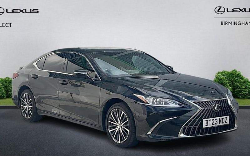 Used 2021 Lexus ES300H Sedan | £28,974 (Fair price) - Image 1/3