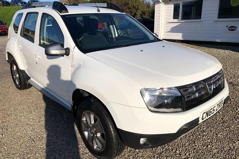 Used 2015 Dacia Duster Lauréate Estate | £4,997 (Fair price) - Image 1/1