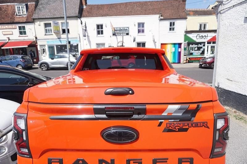Used Ford Ranger Raptor 288 HP (211 kW) 2023 Orange Pickup