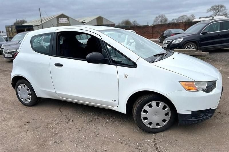 White Used 2009 Mitsubishi Colt Hatchback | £1,995 (Expensive) - Image 1/1