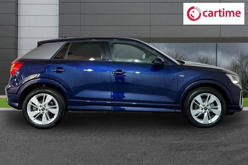 Used Audi Q2 S-Line 150 HP (110 kW) 2024 Blue SUV