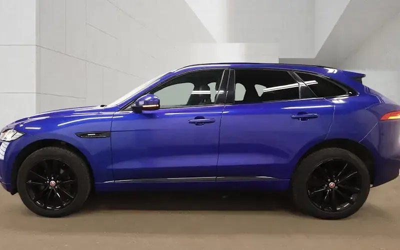 Used Jaguar F-Pace R-Sport 180 HP (132 kW) 2018 Blue SUV