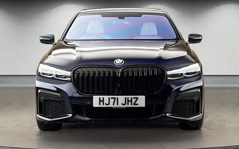 Used BMW 730 M Sport 265 HP (194 kW) 2020 Tanzanite blue Sedan