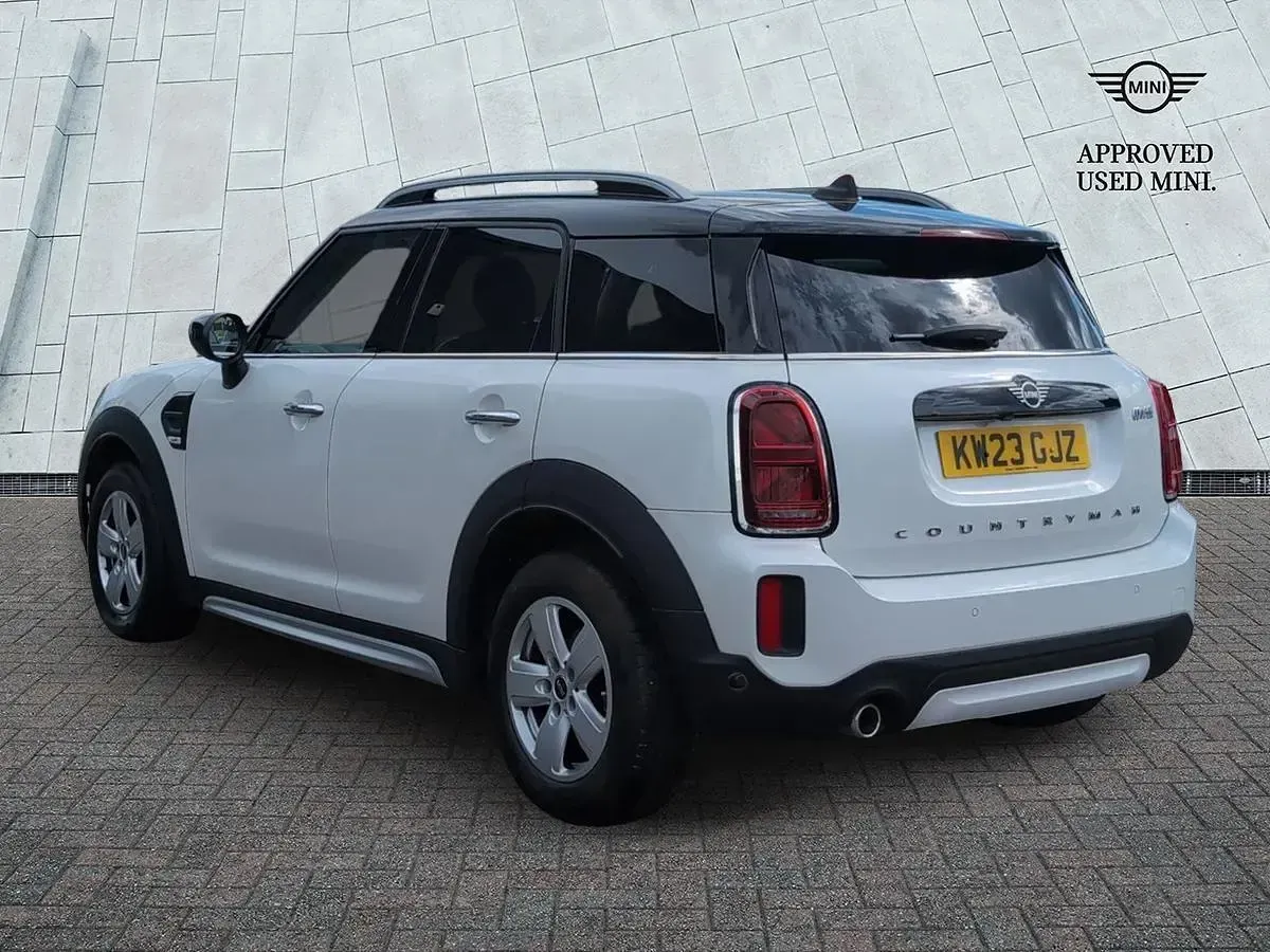 Used Mini Cooper Countryman Classic 134 HP (98 kW) 2023 White SUV
