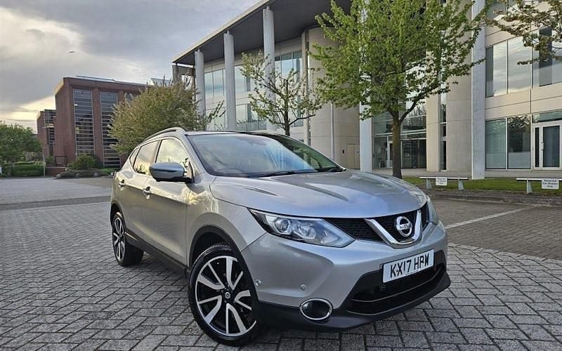 Usado Nissan Qashqai Tekna 131 HP (96 kW) 2017 SUV