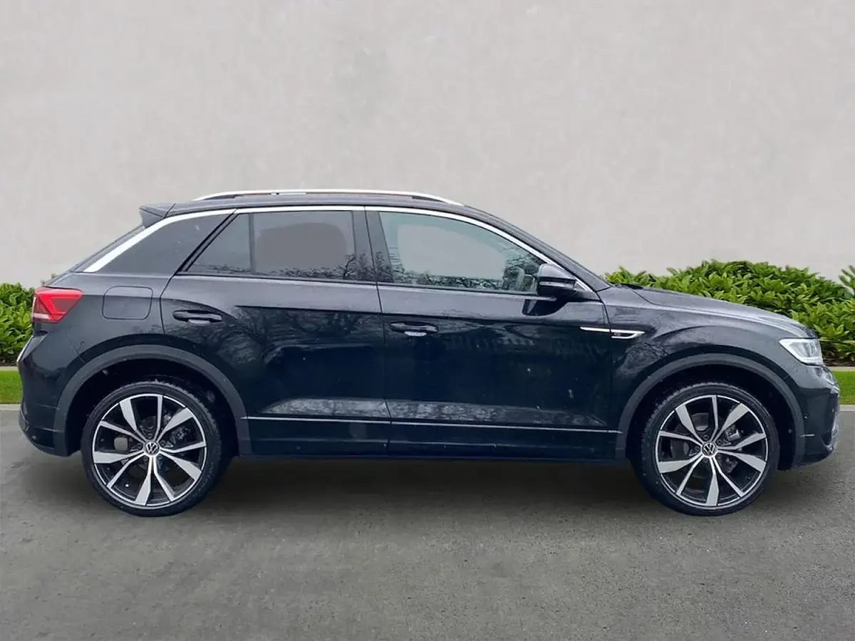 New VW T-Roc R-line 150 HP (110 kW) 2026 Black SUV