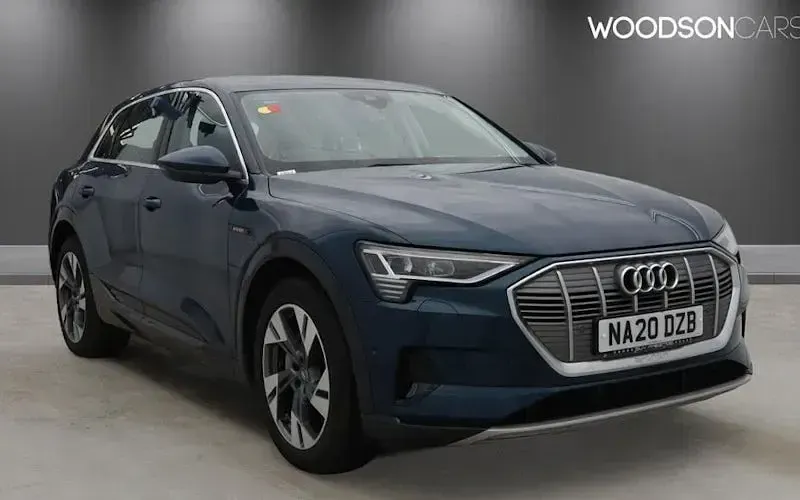 Usado Audi e-tron Design 300 kW (408 HP) 2020 SUV