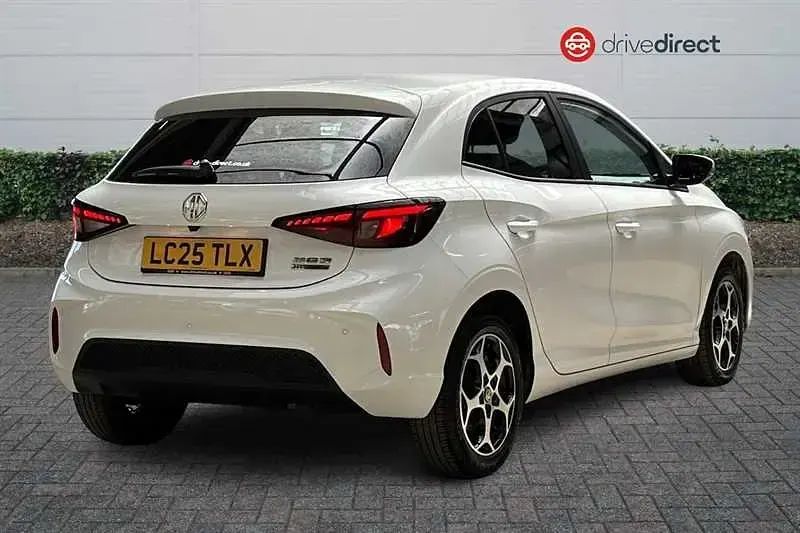 Used MG MG3 Trophy 194 HP (142 kW) 2025 White Hatchback