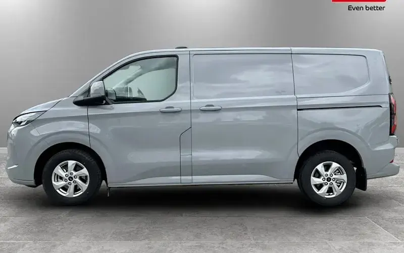 New Ford Transit Limited 100 kW (136 HP) 2025 Van