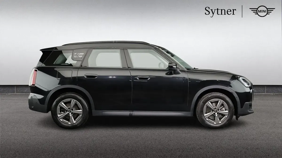 Used Mini Countryman 215 HP (158 kW) 2025 Black SUV