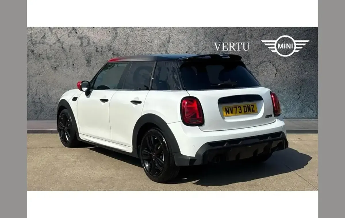 Used Mini Cooper Sport 147 HP (108 kW) 2023 Blue Hatchback