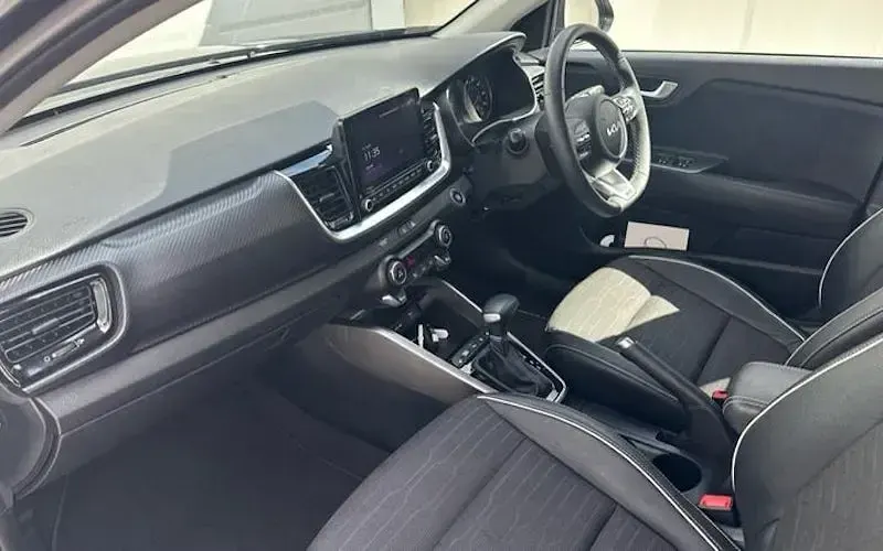 Used Kia Stonic GT-Line S 120 HP (88 kW) 2023 Black SUV