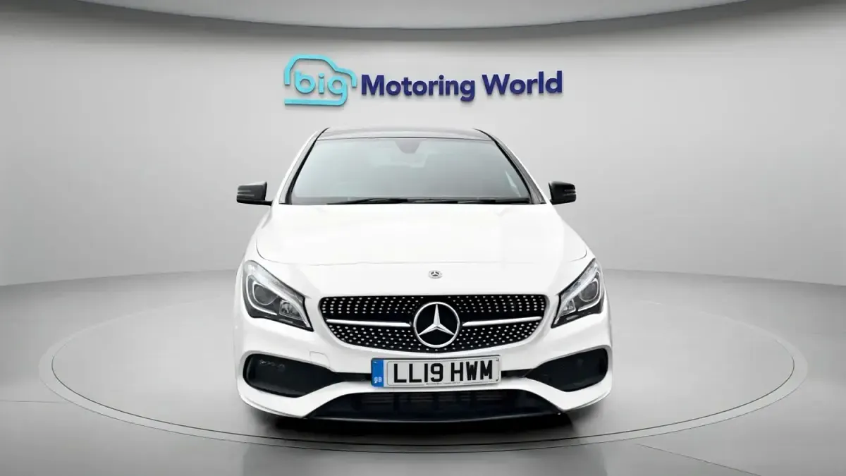 Used Mercedes CLA220 AMG line 170 HP (125 kW) 2019 White Coupe