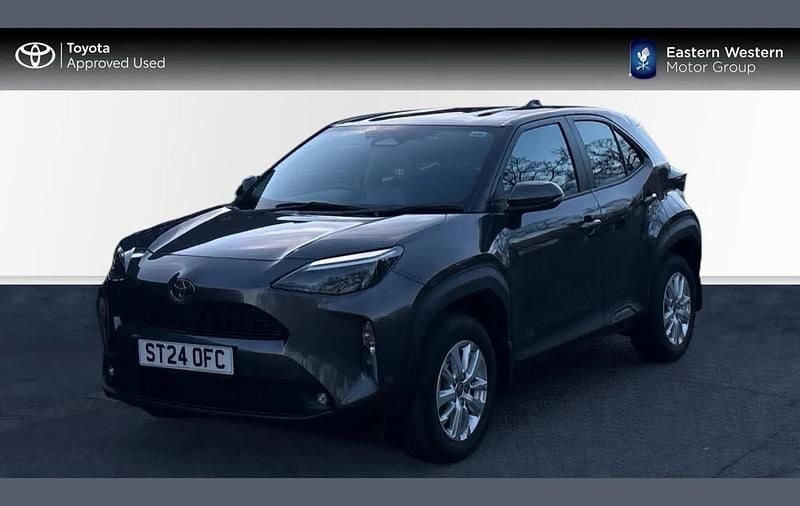 Used Toyota Yaris Cross 113 HP (83 kW) 2024 Grey SUV