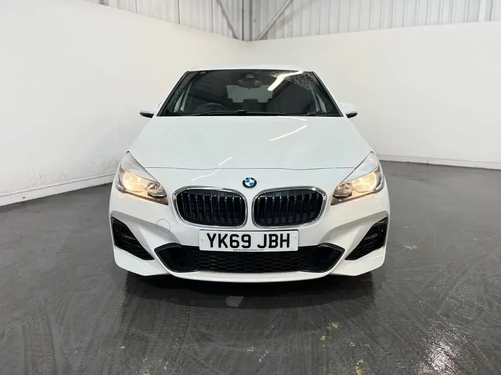 Used BMW 220 M Sport 190 HP (139 kW) 2020 White MPV