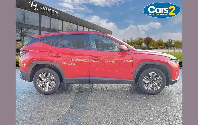 Used Hyundai Tucson SE 227 HP (166 kW) 2022 Red SUV