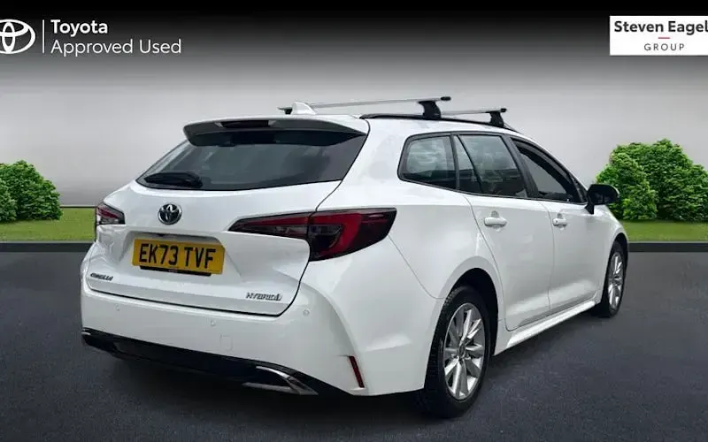 Used Toyota Corolla 140 HP (102 kW) 2026 Estate