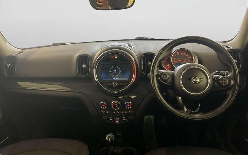 Używany Mini Cooper D Classic 150 KM (110 kW) 2020 Hatchback