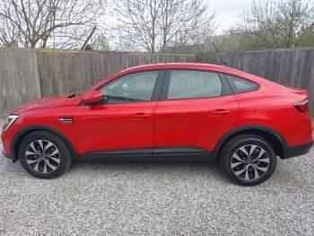 Used Renault Arkana Evolution 138 HP (101 kW) 2023 Red SUV