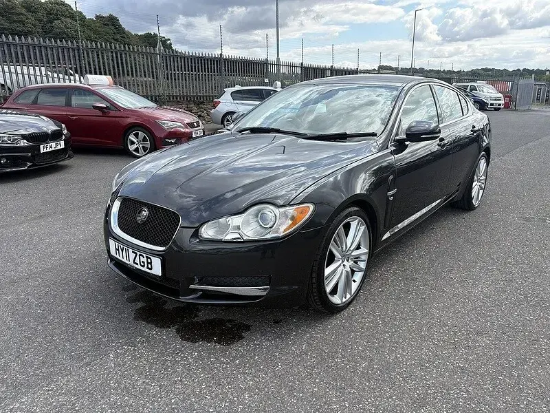 Used Jaguar XF Premium Luxury 380 HP (279 kW) 2011 Grey Sedan