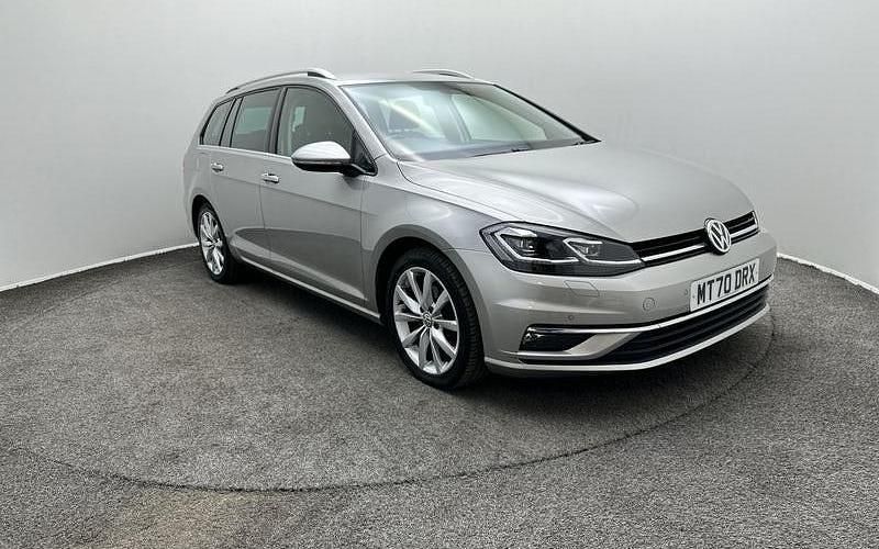 Used VW Golf VII GT 150 HP (110 kW) 2020 Tungsten silver metallic Estate