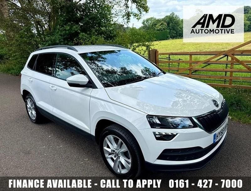 Used Skoda Karoq SE 150 HP (110 kW) 2018 White SUV