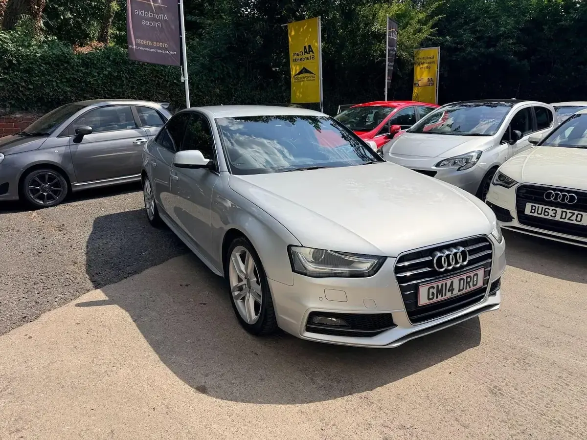 Used Audi A4 S-Line 150 HP (110 kW) 2014 Silver Sedan