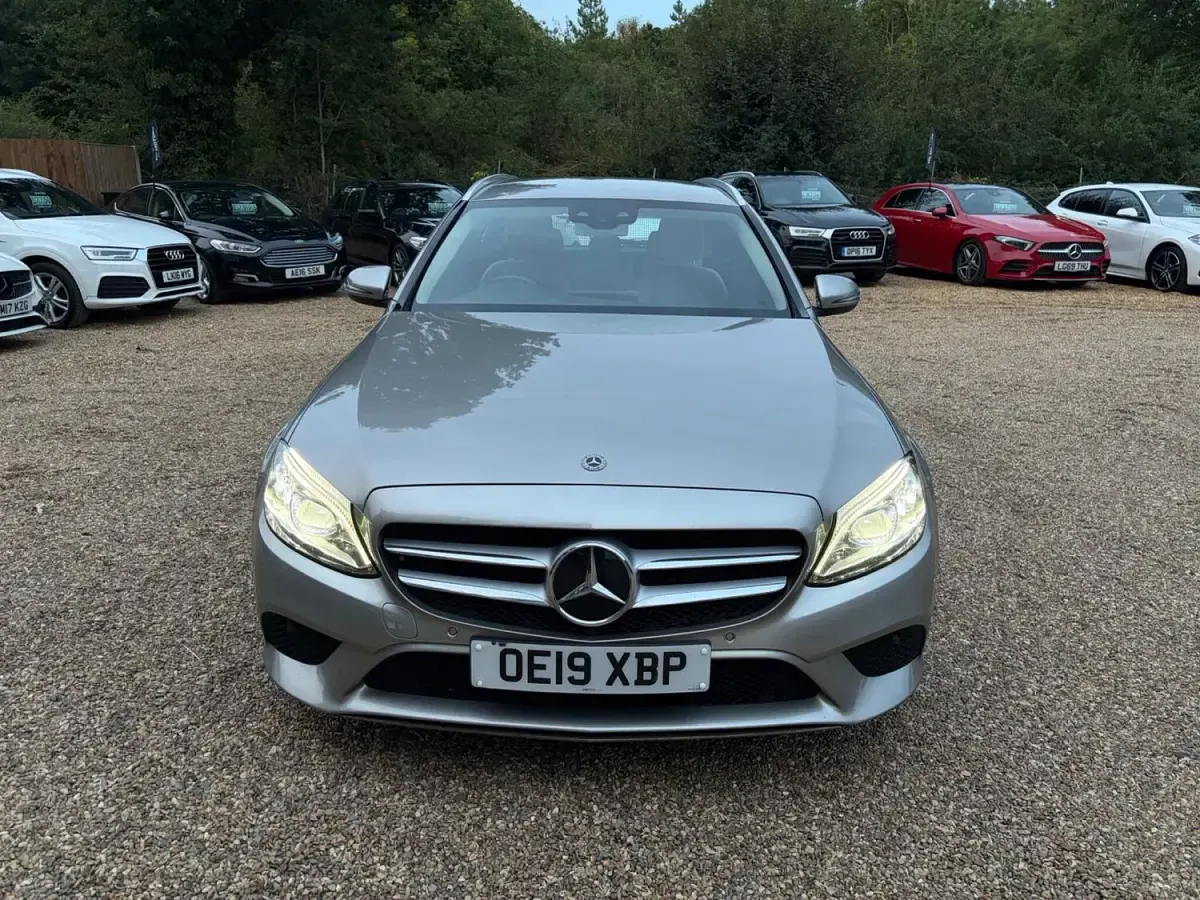 Used Mercedes C200 Premium 2019 Silver Estate
