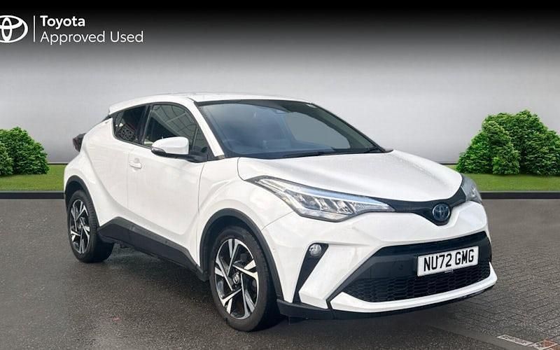 Used Toyota C-HR Design 122 HP (89 kW) 2022 Pure white SUV