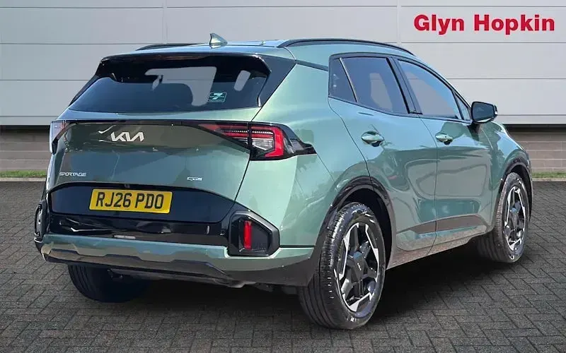 Used Kia Sportage GT-Line 180 HP (132 kW) 2026 Green SUV