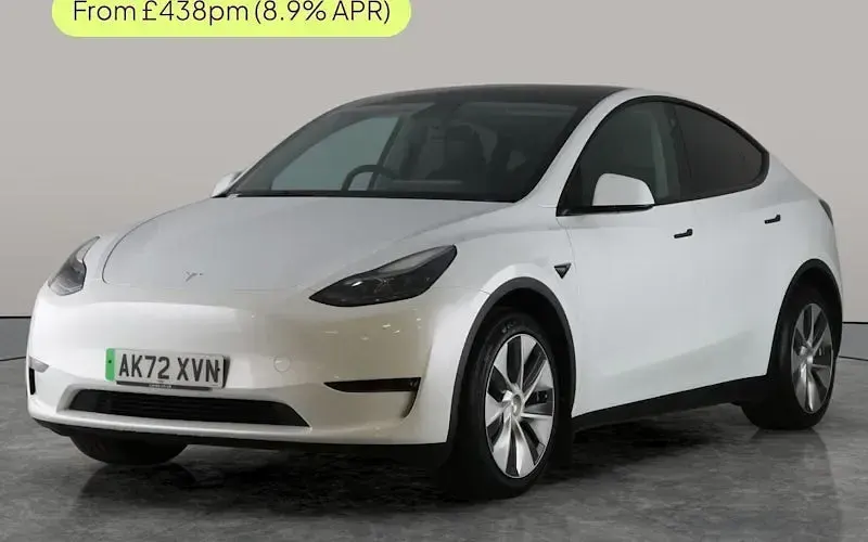 Used Tesla Model Y Long Range AWD 286 kW (389 HP) 2025 SUV