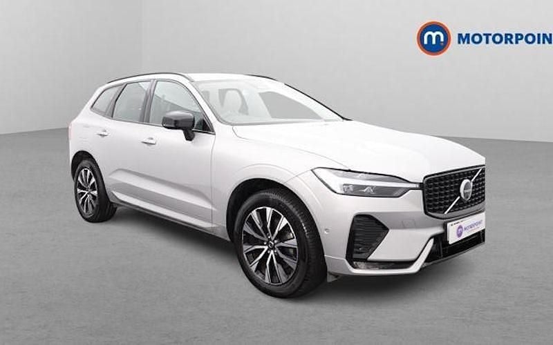 Used Volvo XC60 Plus 250 HP (183 kW) 2024 Silver SUV