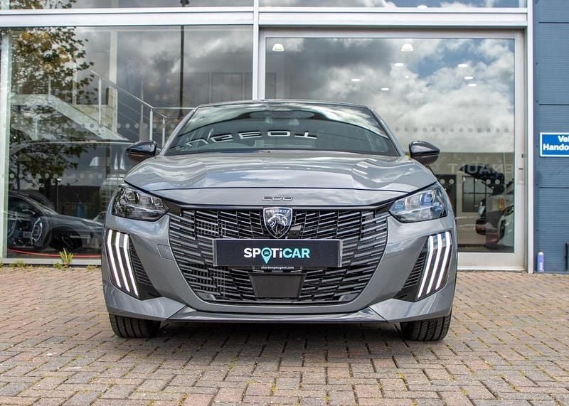 New Peugeot 208 Premium 99 HP (72 kW) 2025 Grey Hatchback