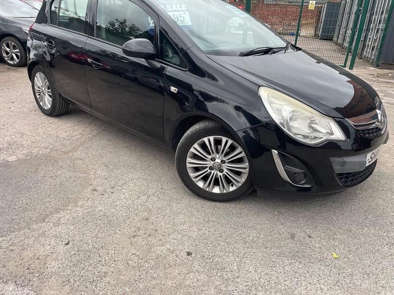 Black Used 2011 Vauxhall Corsa Hatchback | £1,195 (Fair price) - Image 1/4