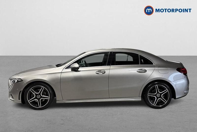 Used Mercedes A180 AMG Line Premium 116 HP (85 kW) 2019 Silver Sedan