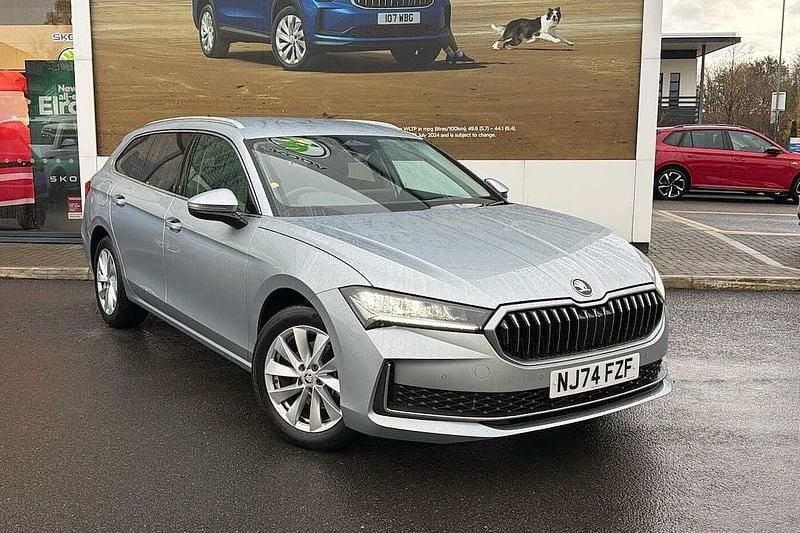 Used Skoda Superb SE Technology 147 HP (108 kW) 2024 Pebble silver metallic Estate