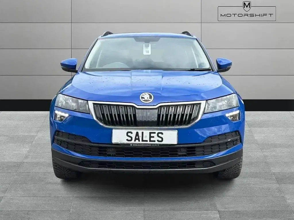 Used Skoda Karoq SE Technology 150 HP (110 kW) 2019 Blue SUV